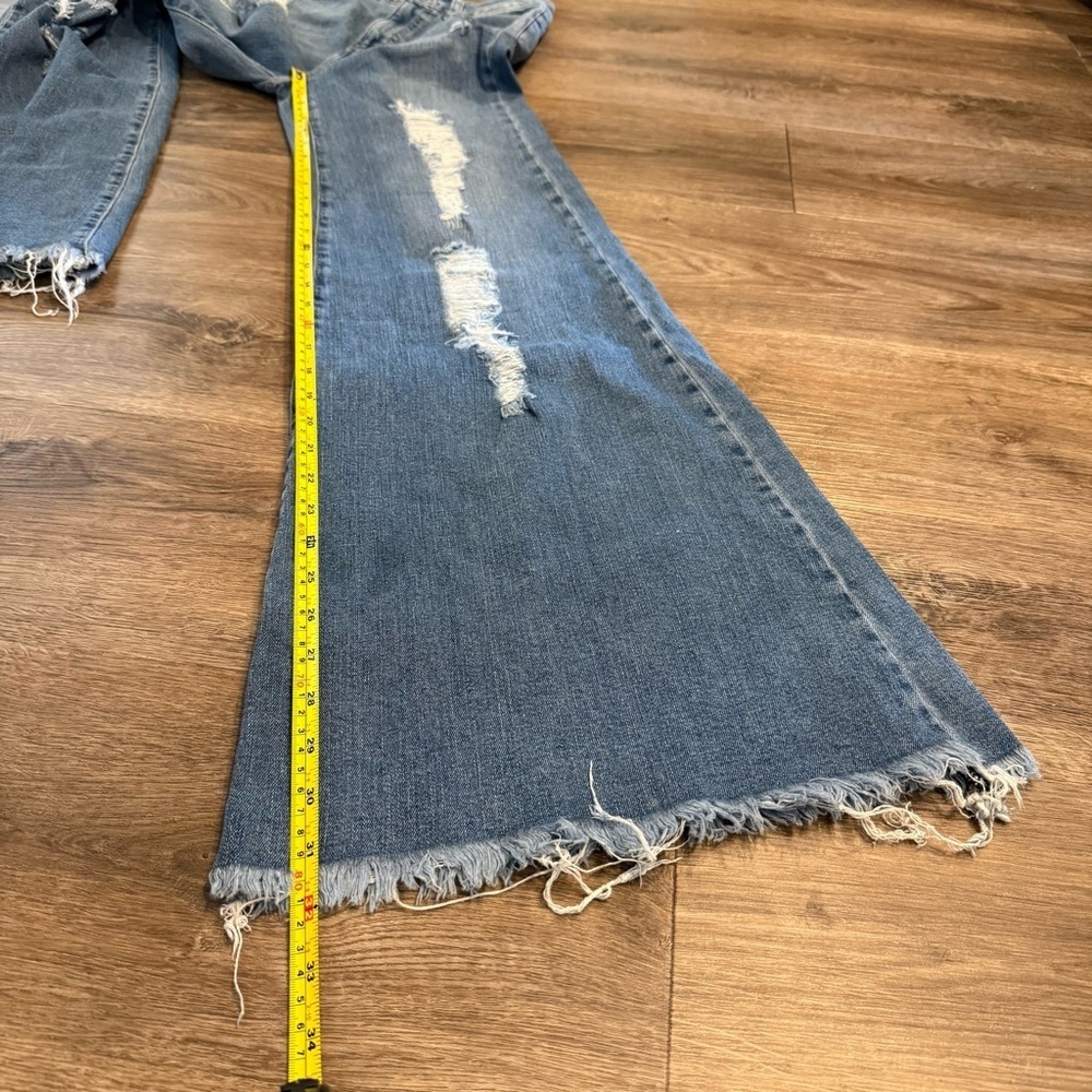 Uniq by Litz Distressed High Rise Wide Leg Flare Jeans size 25 - Picture 4 of 6